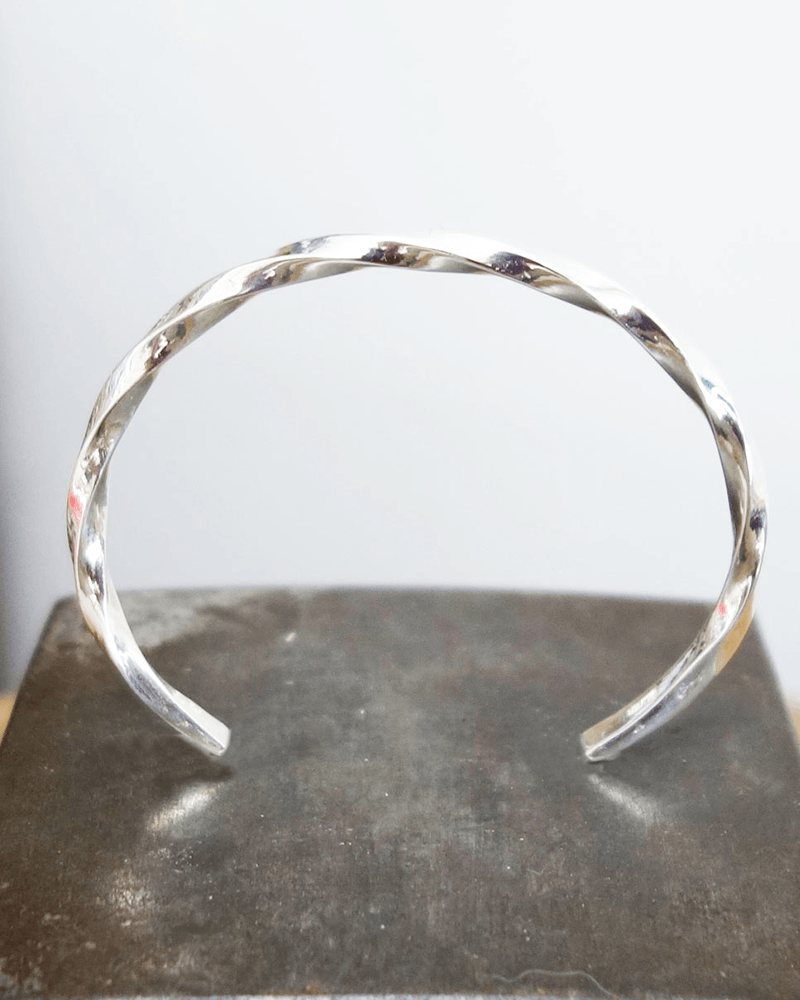 SILVER1000 TWIST BRACELET　3ｍｍ (シルバーツイストブレスレット　厚み3ｍｍ)　Color-SILVER  Color-SILVER